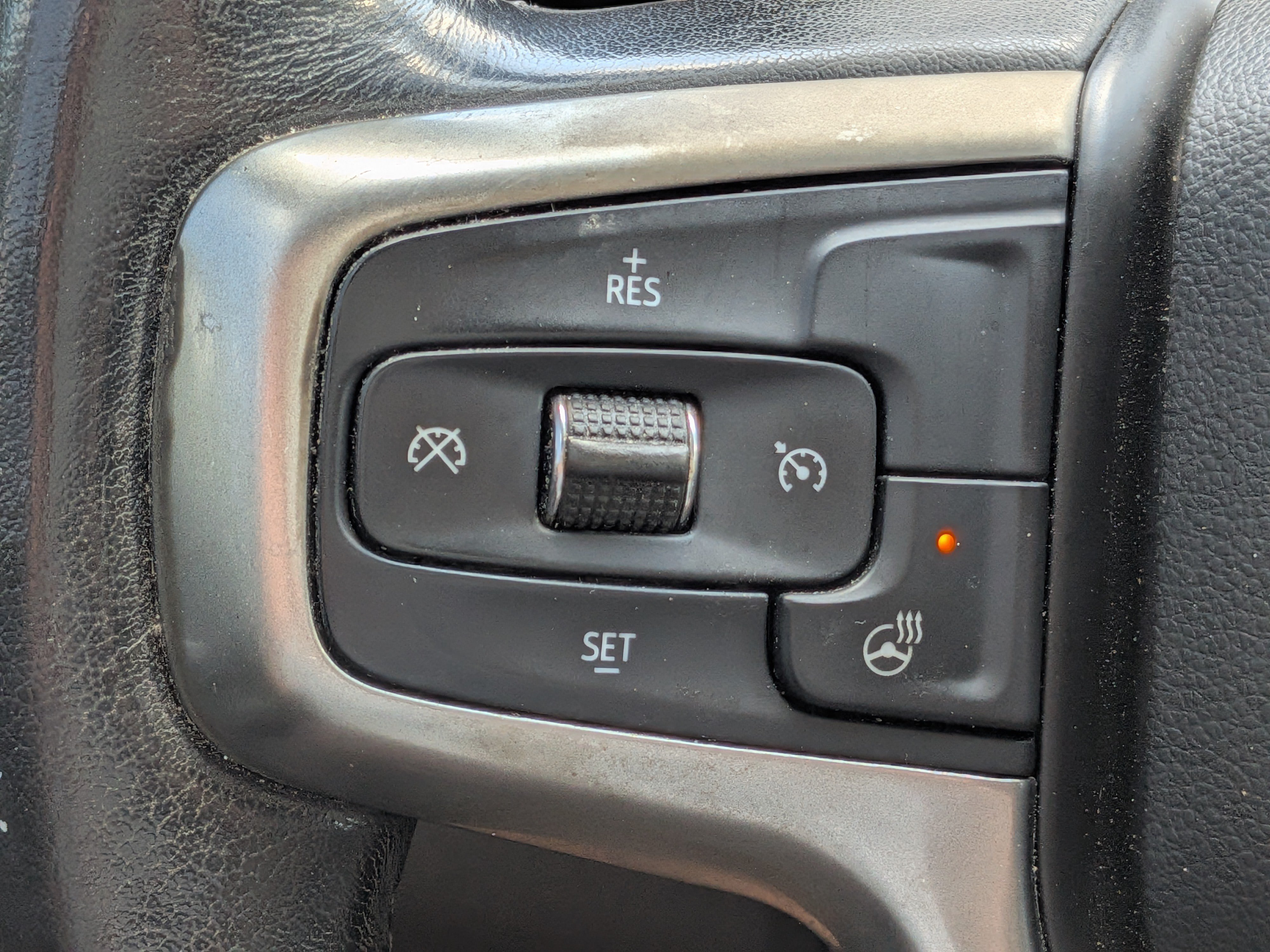 Certified 2019 Chevrolet Silverado 1500 LT w/ All-Star Edition AWD/4WD image 25