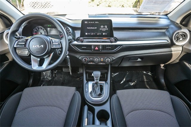 Used 2023 Kia Forte LXS w/ LXS Technology Package image 13