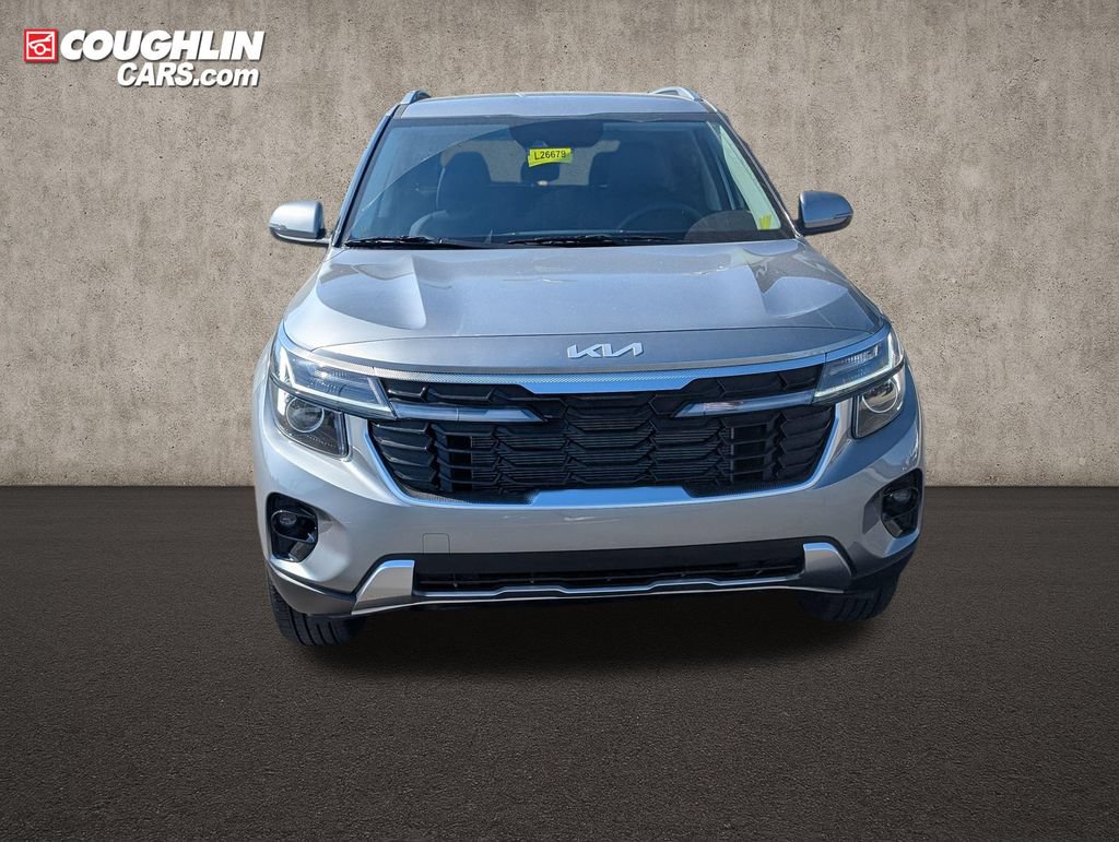 New 2026 Kia Seltos S AWD/4WD image 2