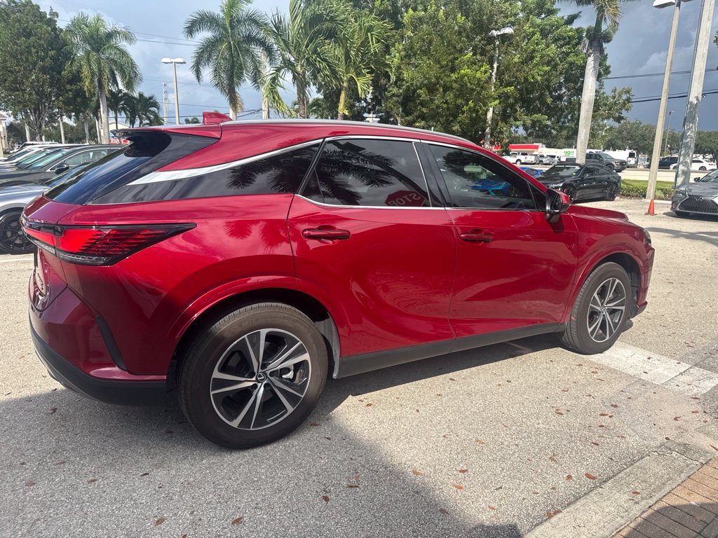 Certified 2025 Lexus RX 350h w/ Accessory Package (Z1) AWD/4WD image 4