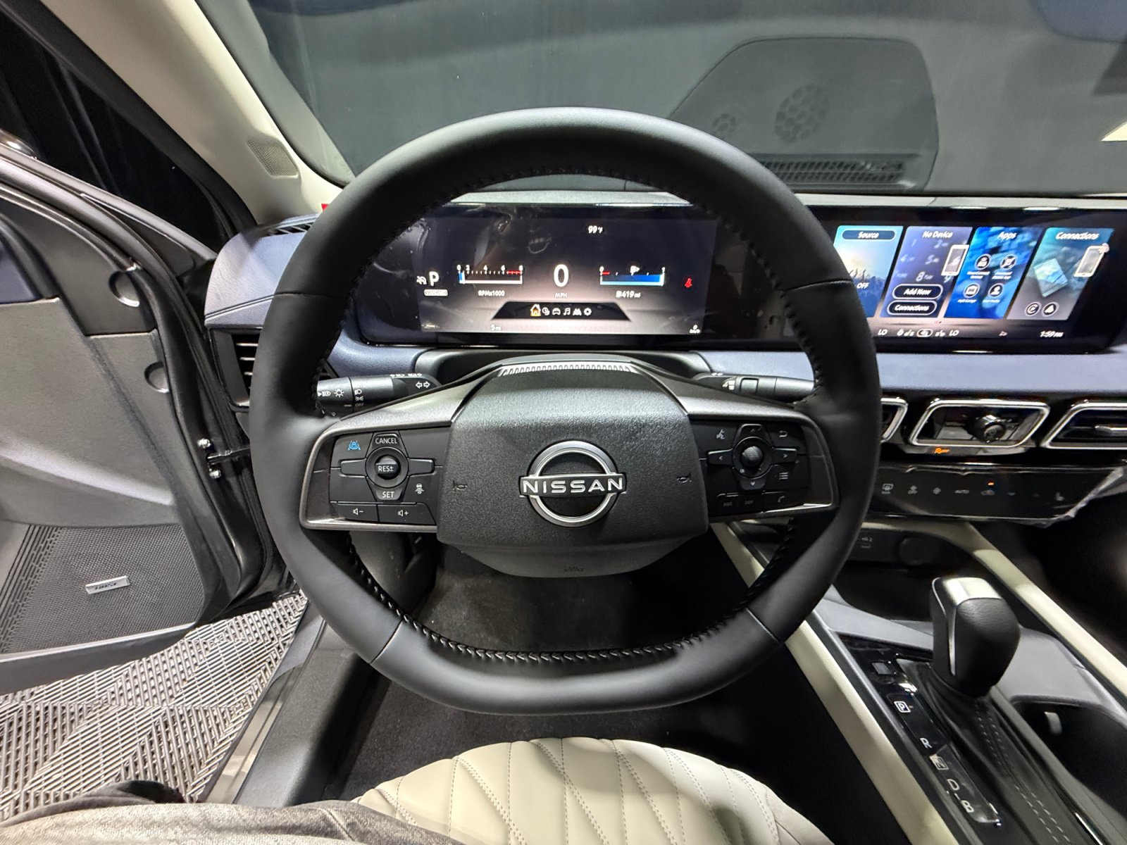 New 2026 Nissan Sentra SL w/ Floor Mat Package FWD image 9