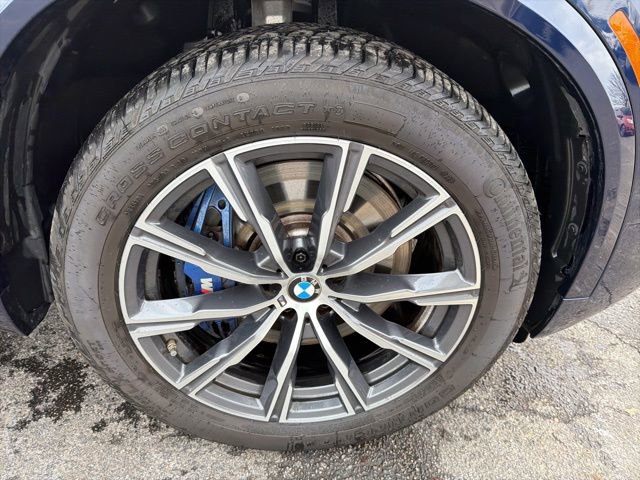 Used 2026 BMW X5 xDrive50e w/ Executive Package image 5
