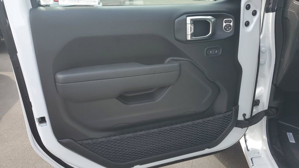 New 2026 Jeep Gladiator Sport image 19