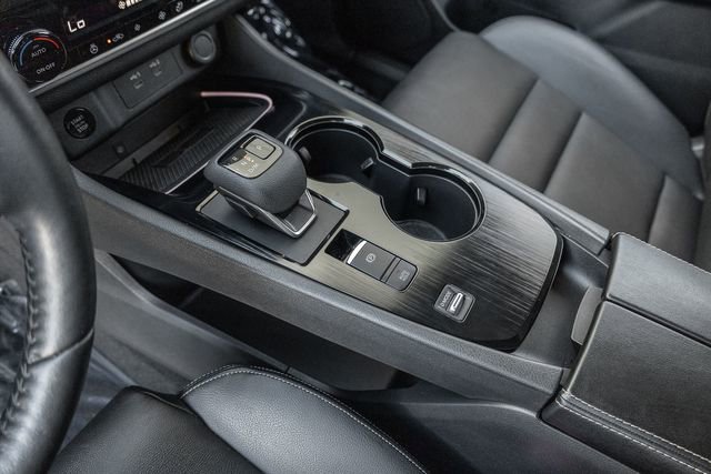 Used 2024 Nissan Rogue SL image 11