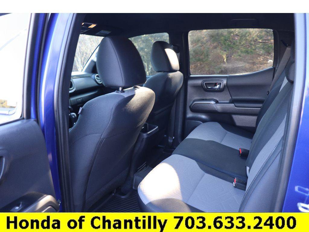 Used 2023 Toyota Tacoma TRD Off-Road image 24