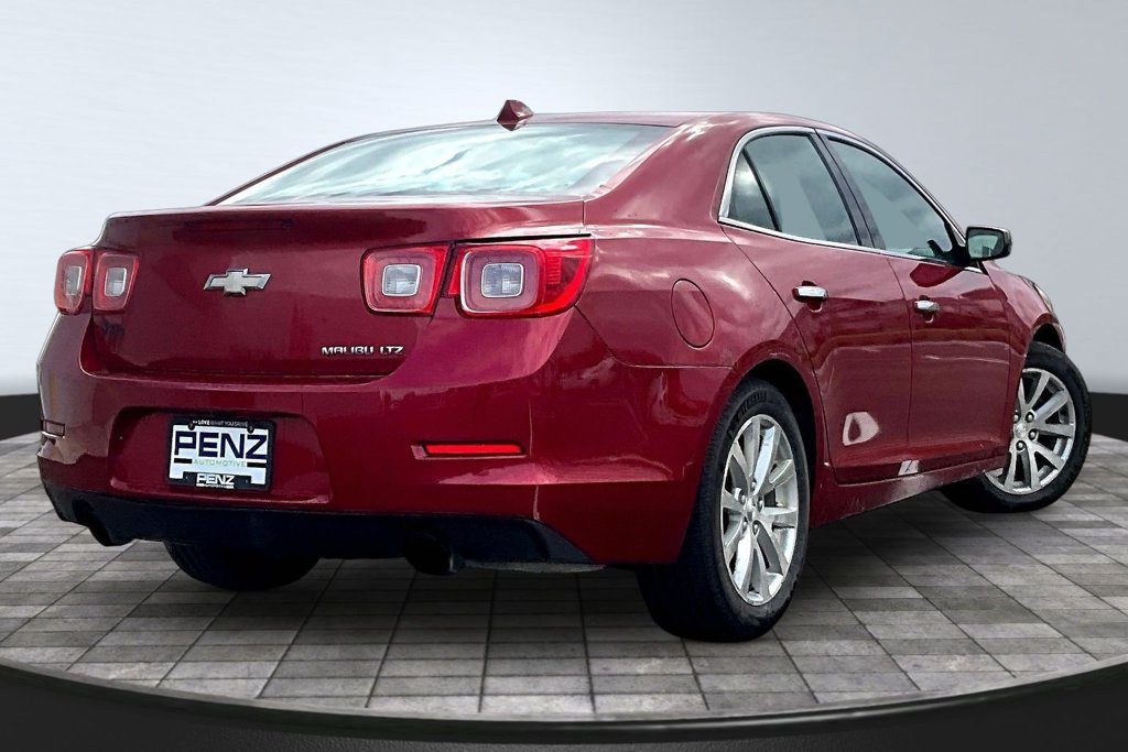 Used 2013 Chevrolet Malibu LTZ FWD image 6