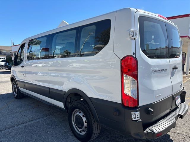 Used 2018 Ford Transit 350 XL image 5