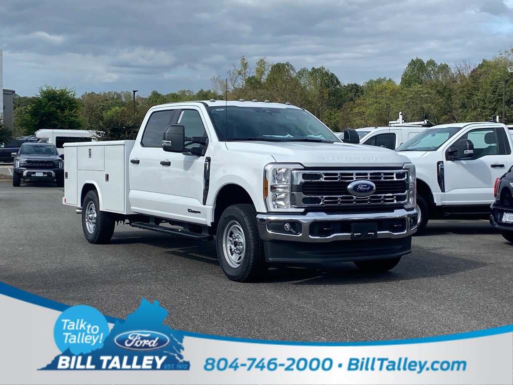 New 2026 Ford F350 XL w/ XL Chrome Package image 1