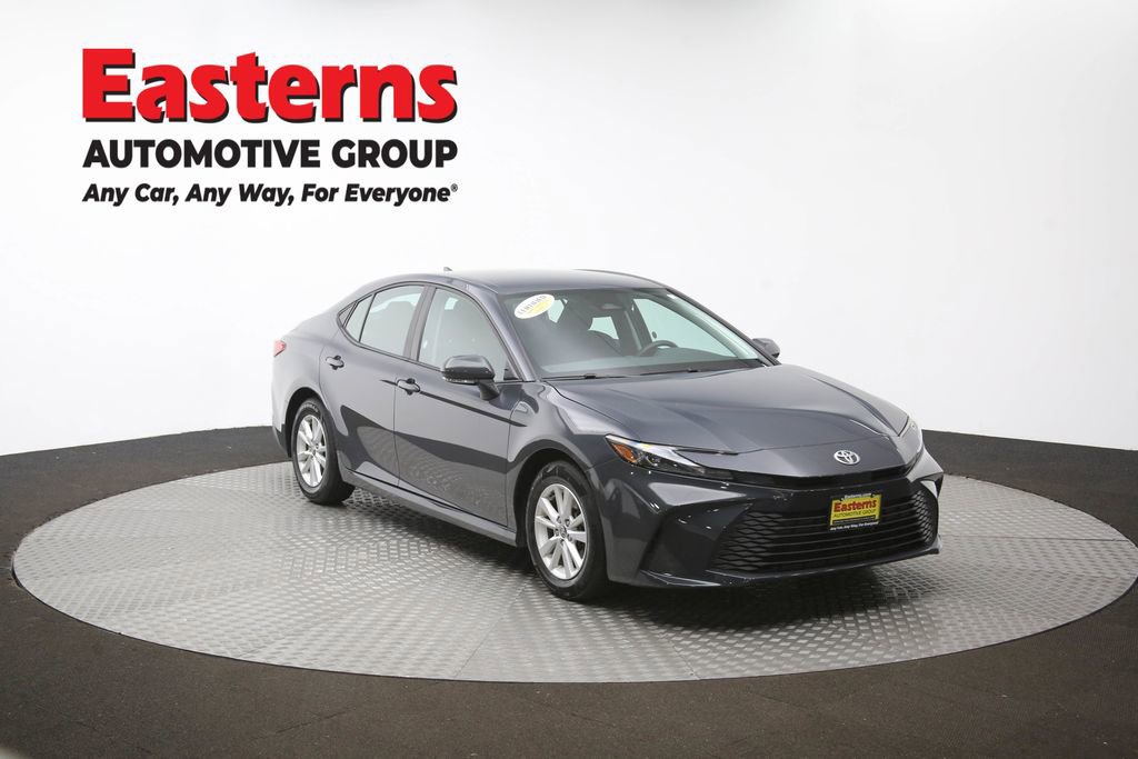 Used 2025 Toyota Camry LE FWD image 49