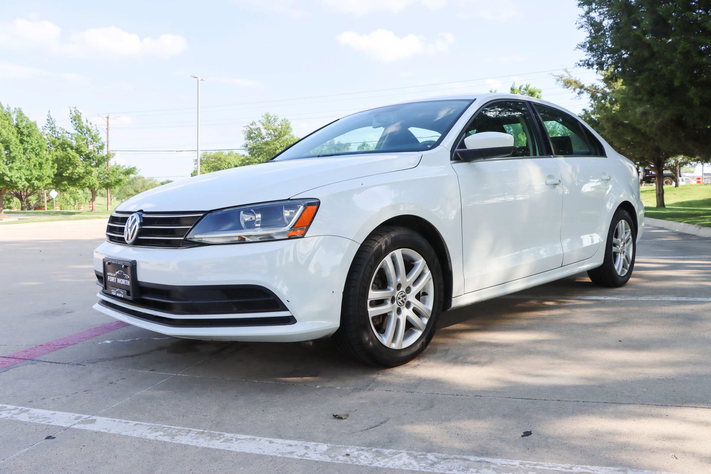 Used 2017 Volkswagen Jetta S FWD image 3