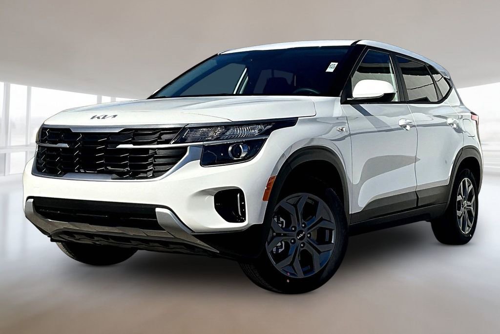 New 2026 Kia Seltos LX AWD/4WD image 1