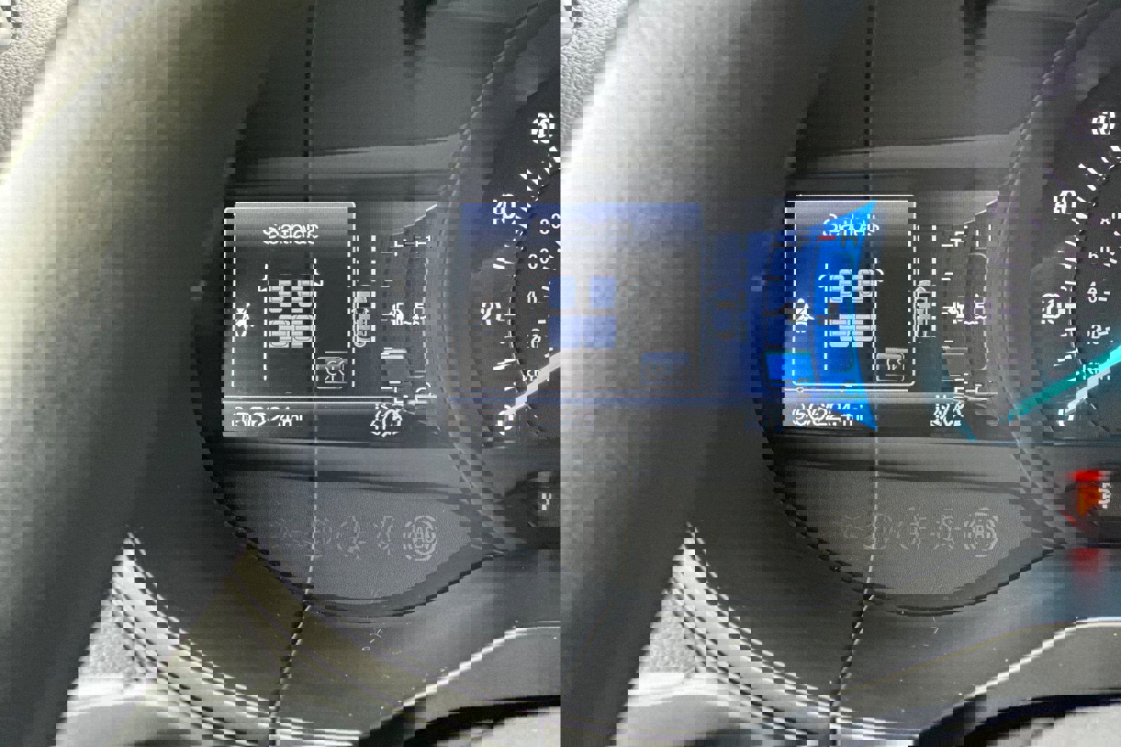 Used 2024 Ford Edge Titanium image 31