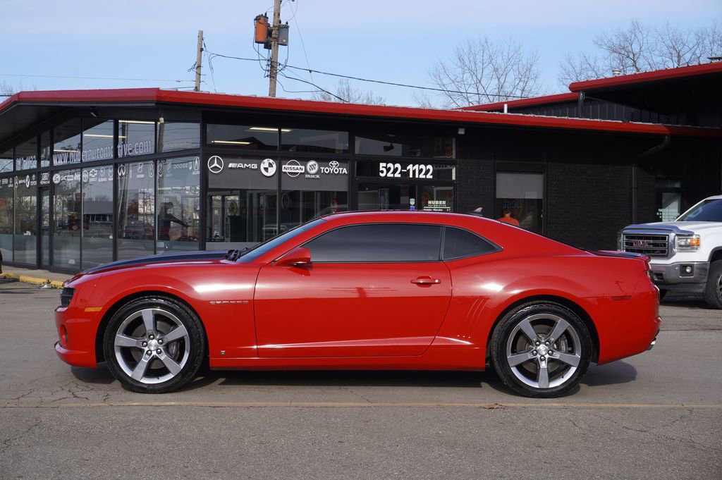Used 2010 Chevrolet Camaro SS w/ RS Package image 4