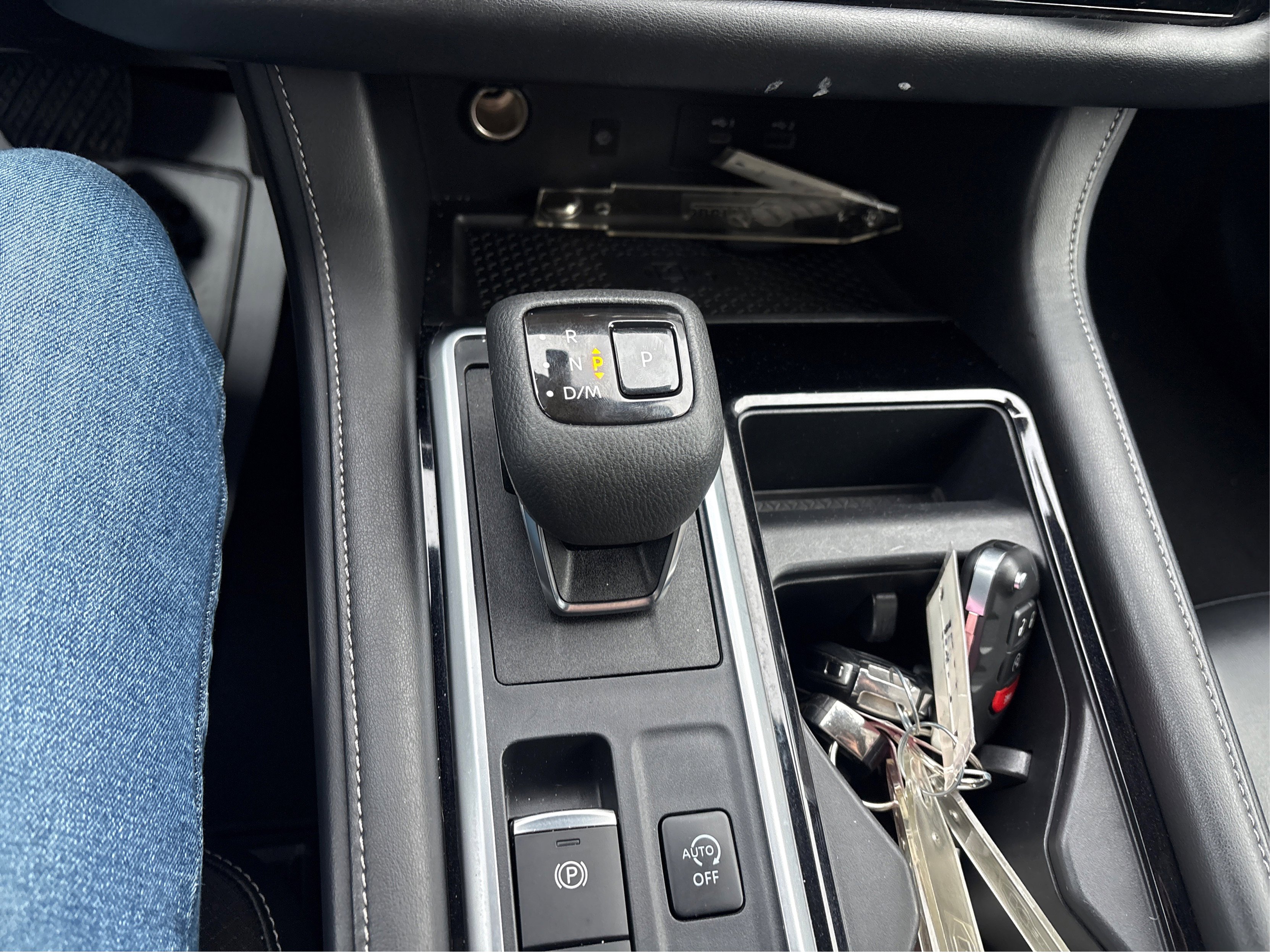 Used 2022 Nissan Pathfinder SL w/ SL Premium Package image 28