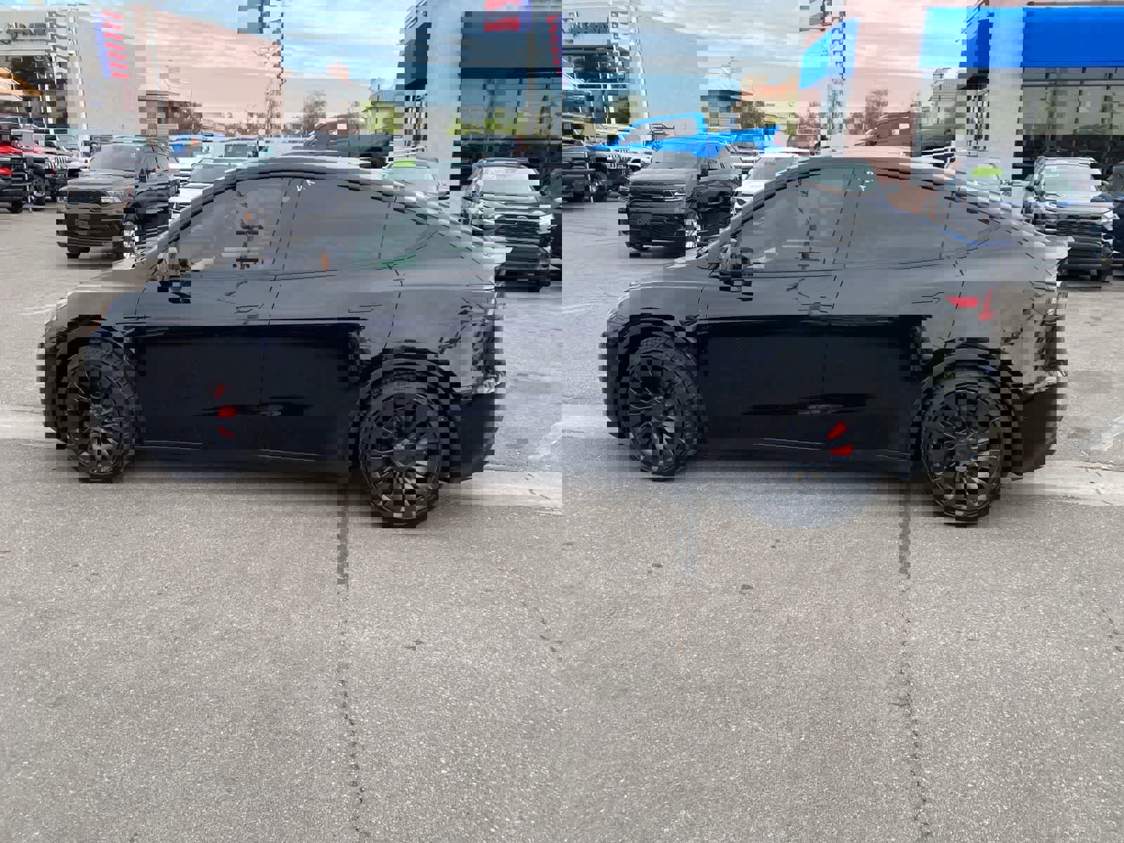 Used 2022 Tesla Model Y Performance image 9