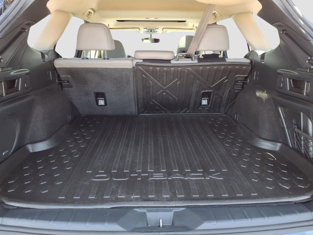 Used 2021 Subaru Outback Limited XT image 32