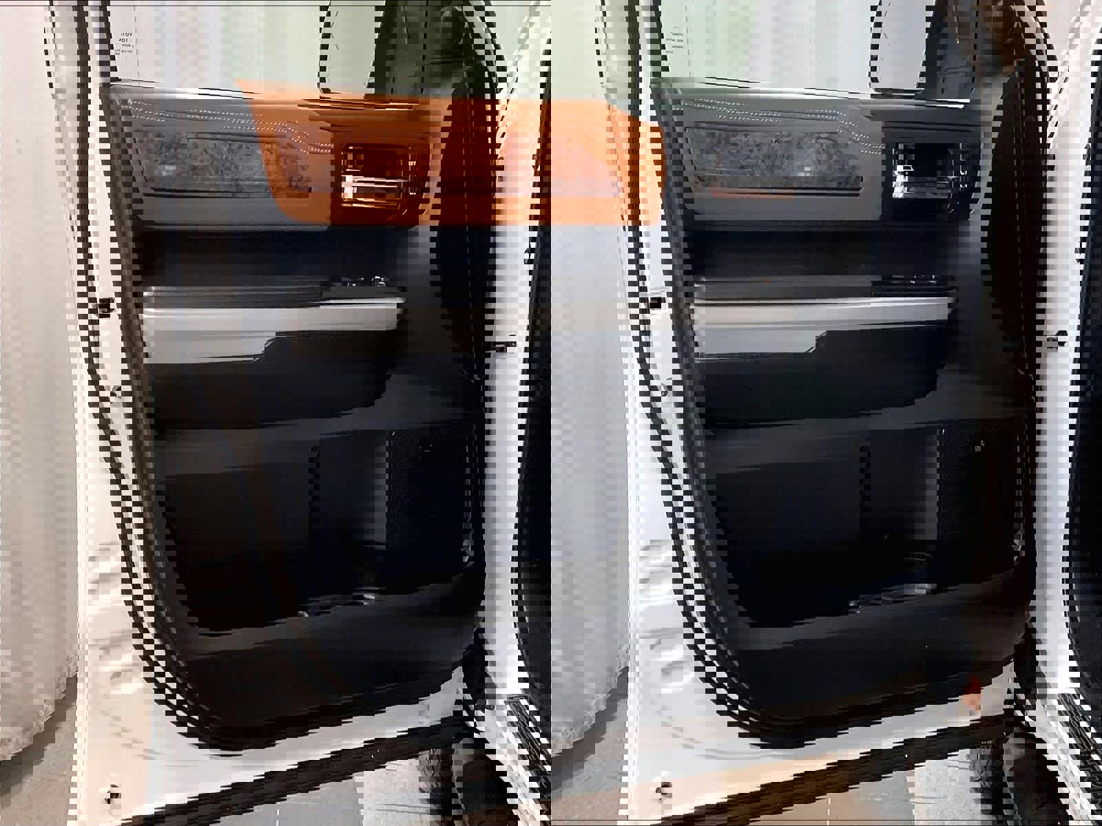 Used 2021 Toyota Tundra 1794 Edition image 9