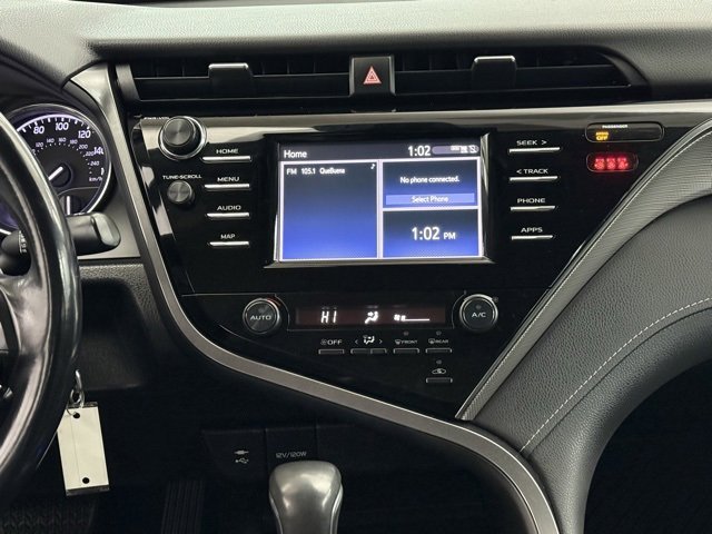 Used 2019 Toyota Camry SE image 17