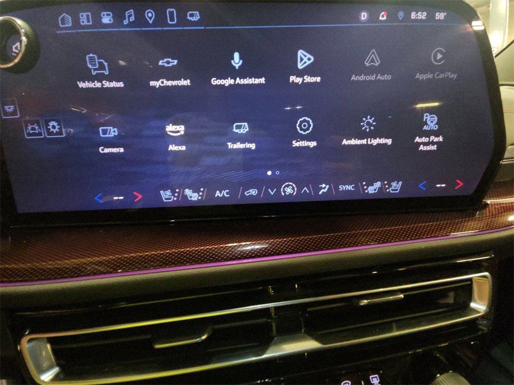 Certified 2024 Chevrolet Traverse RS w/ LPO, Floor Liner Package image 17