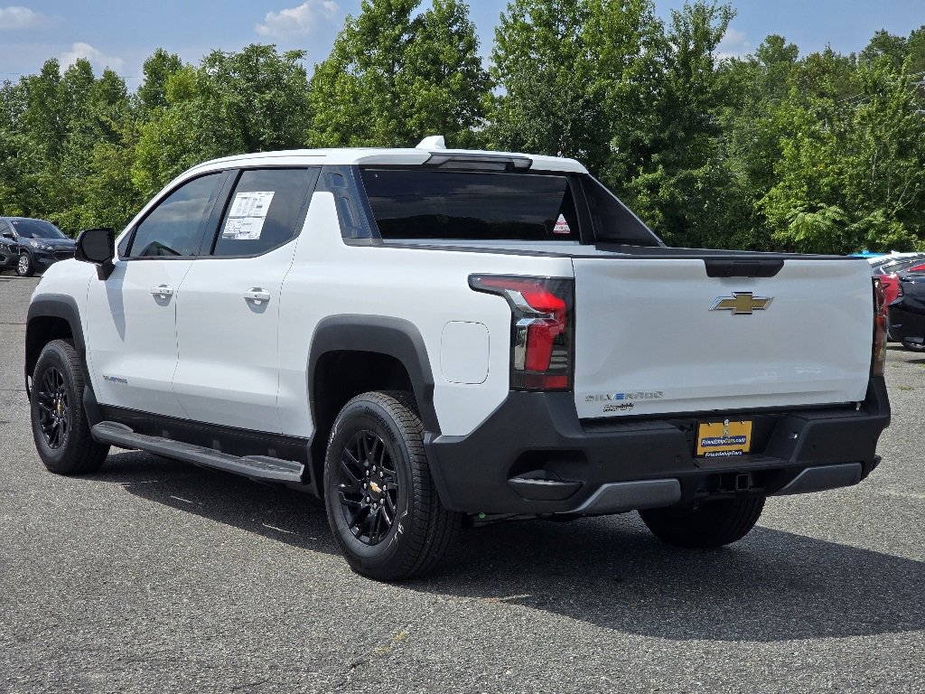 New 2026 Chevrolet Silverado EV LT image 19