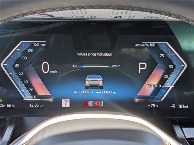 Used 2024 BMW i5 eDrive40i w/ Premium Package RWD image 11
