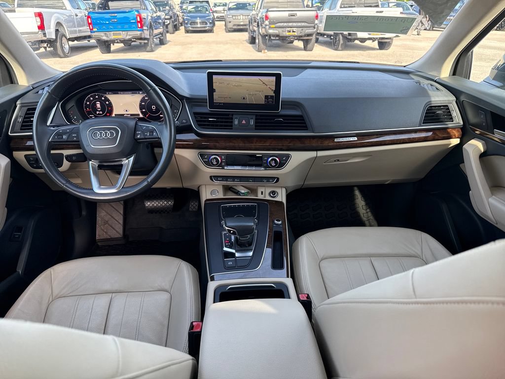 Used 2018 Audi Q5 2.0T Premium Plus w/ Premium Plus Package AWD/4WD image 5