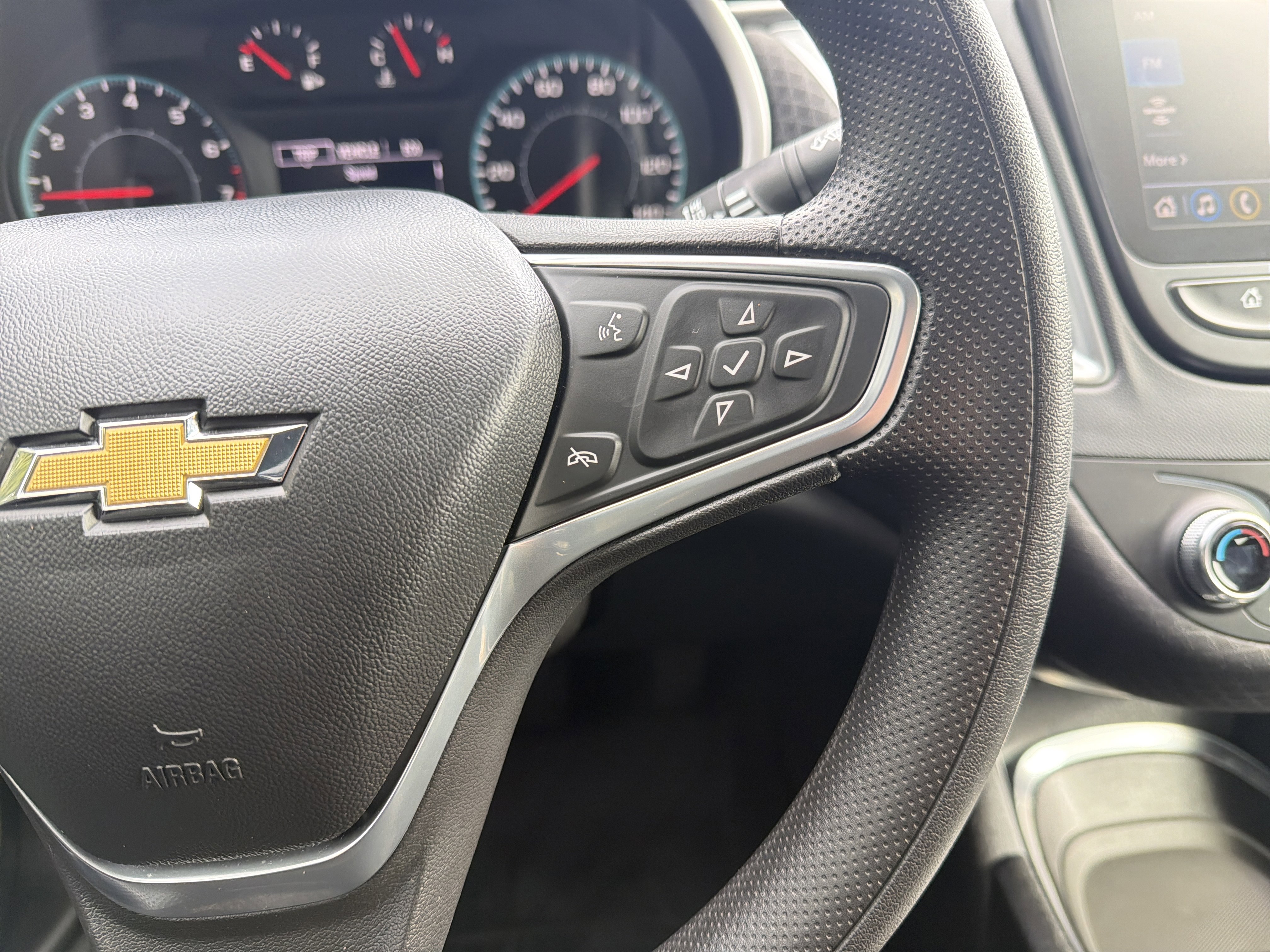 Used 2023 Chevrolet Malibu LT image 20