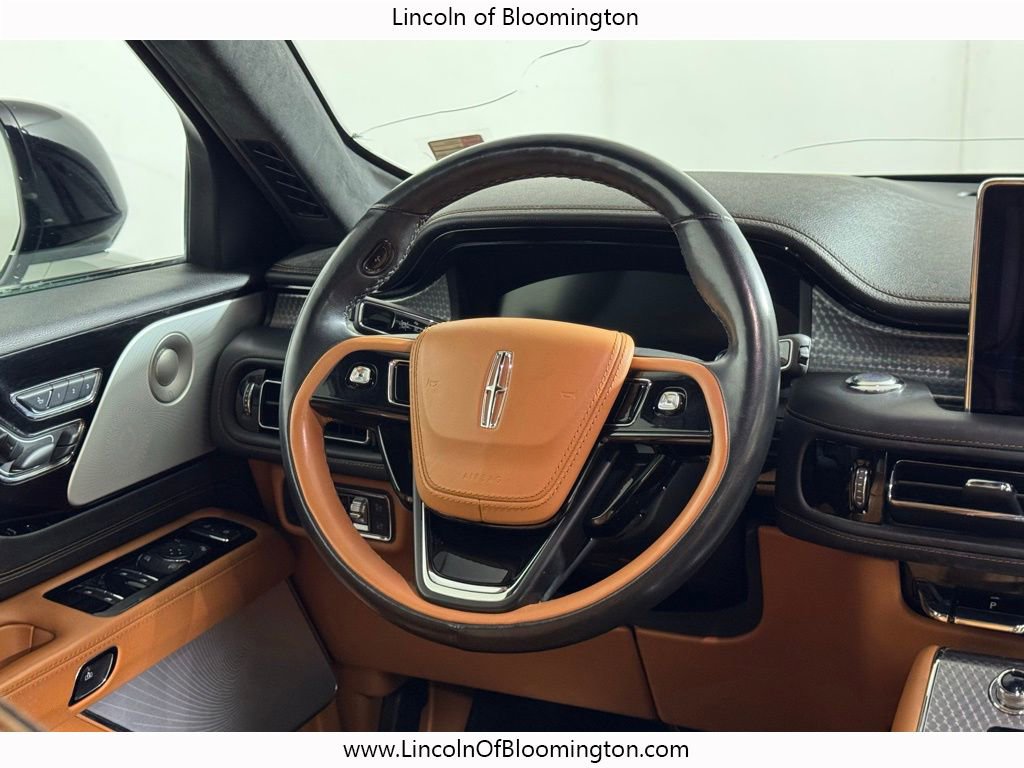 Certified 2023 Lincoln Aviator Black Label AWD/4WD image 25