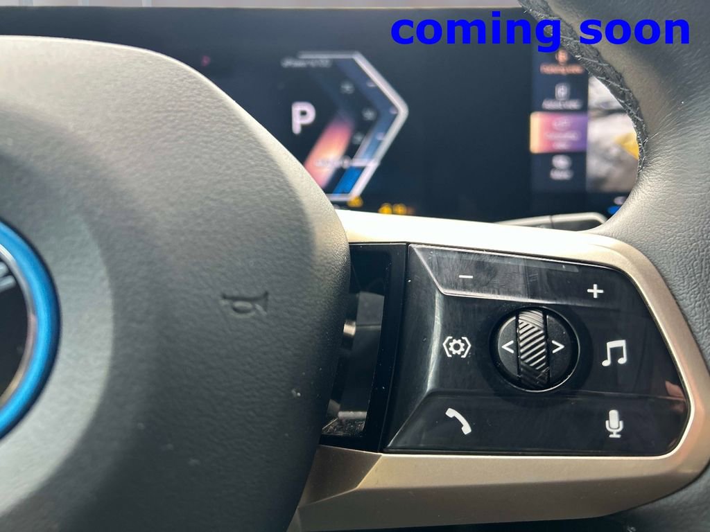 Used 2023 BMW iX xDrive50 w/ Ultimate Package 2 image 27