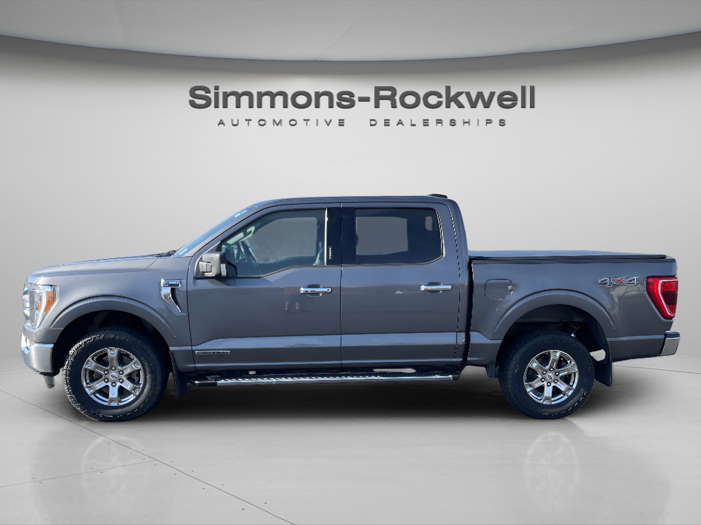 Used 2021 Ford F150 XLT w/ Equipment Group 302A High image 4