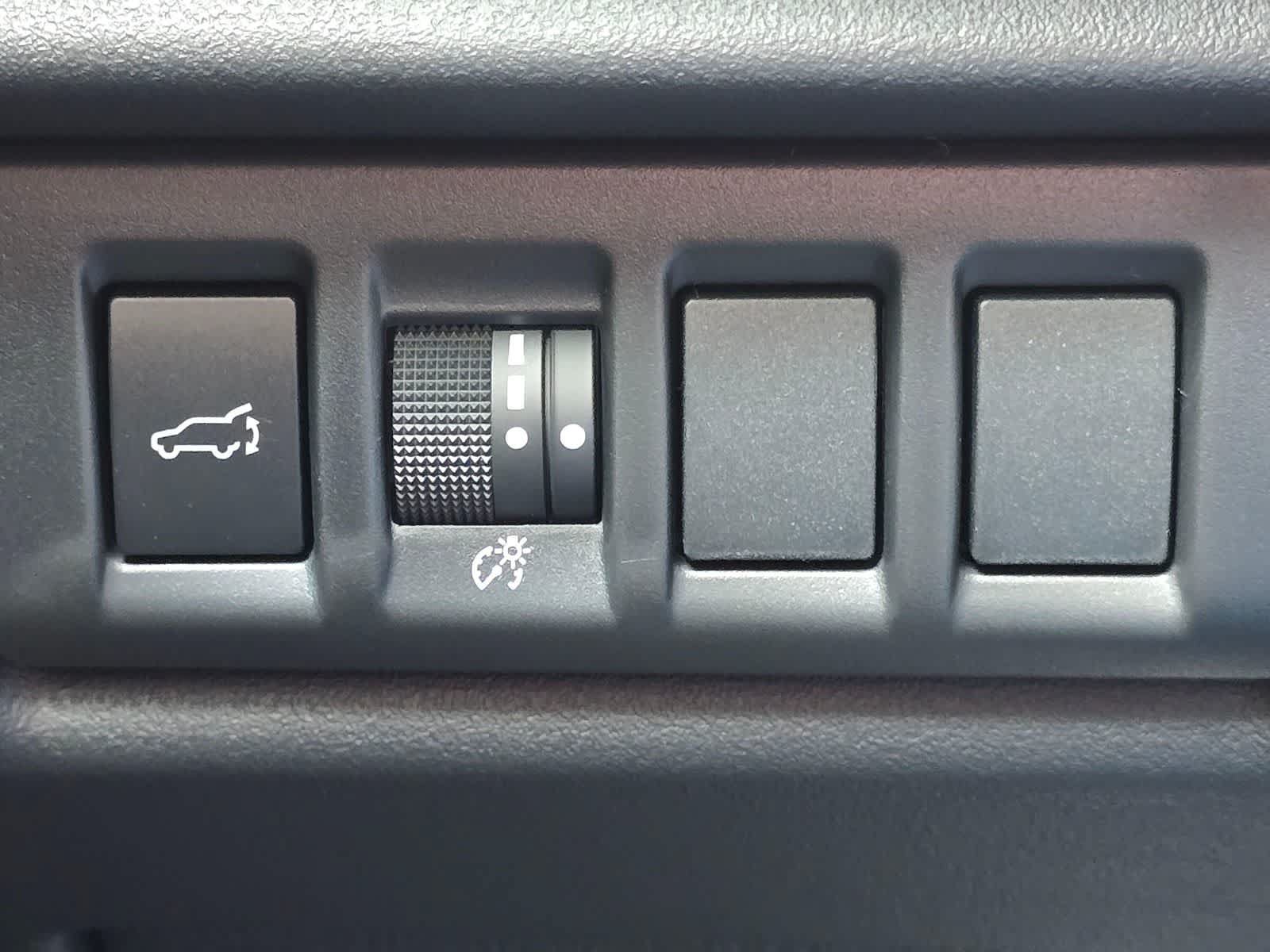 New 2026 Subaru Outback Touring AWD/4WD image 18