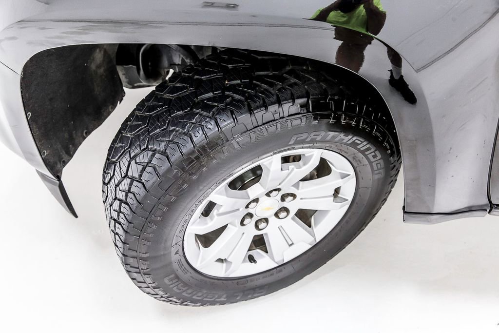 Used 2019 Chevrolet Colorado LT RWD image 14