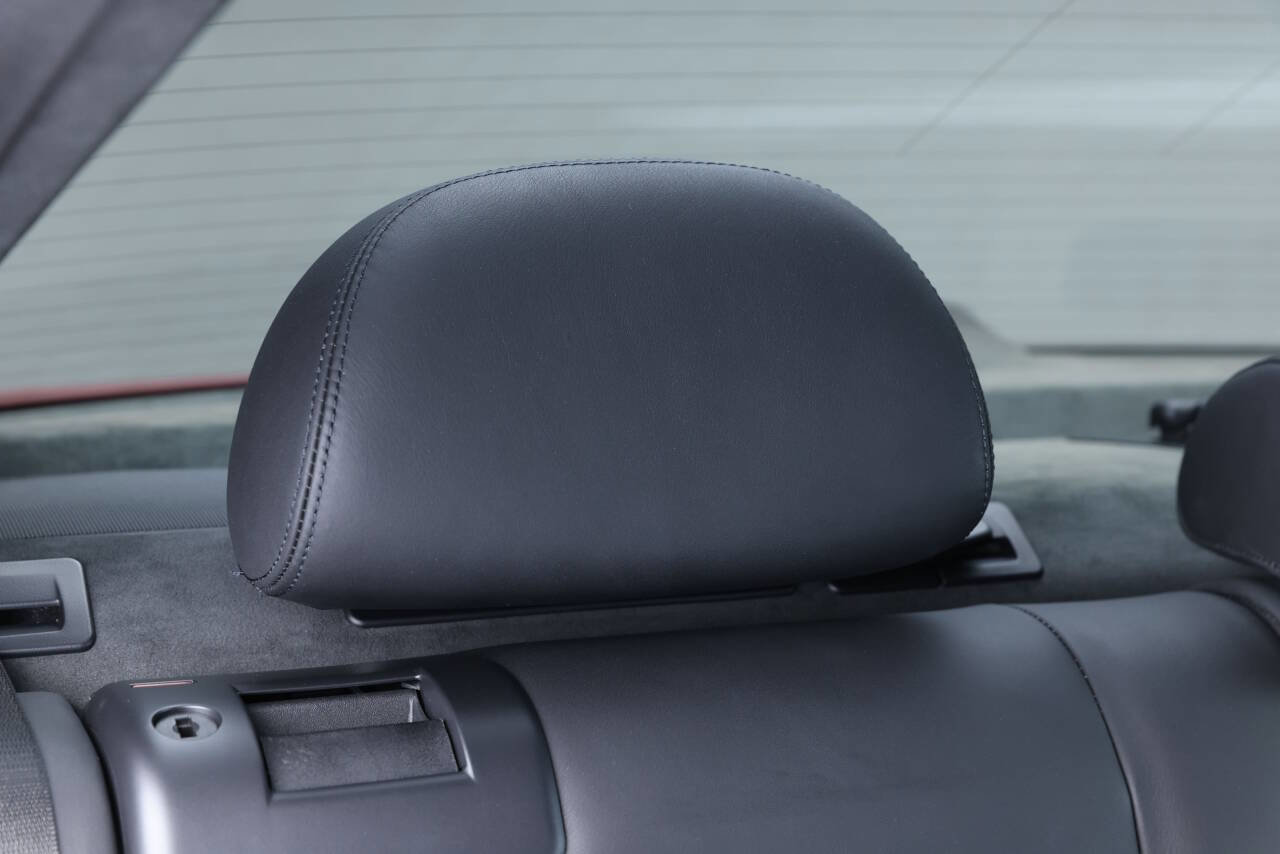 Used 2003 BMW M5 image 90