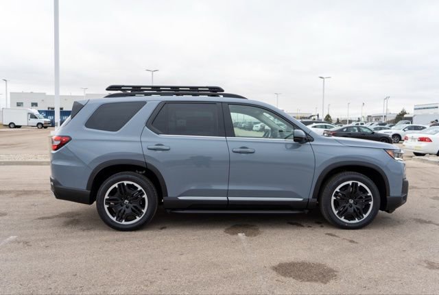 New 2026 Honda Pilot Touring image 8