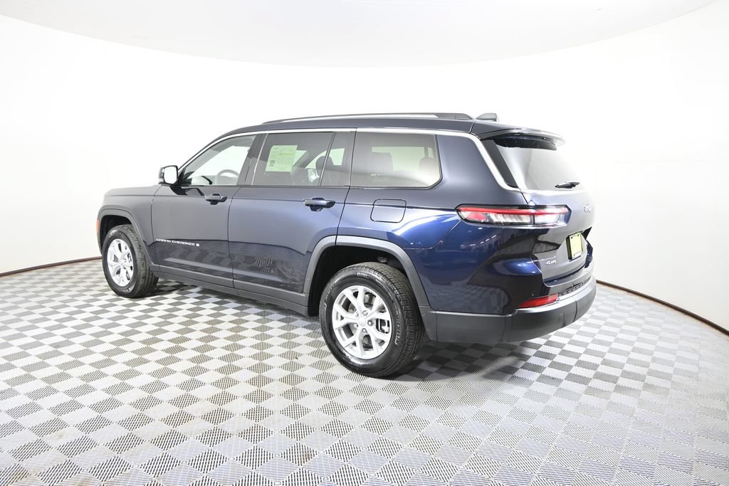 Used 2023 Jeep Grand Cherokee L Limited w/ Luxury Tech Group II AWD/4WD image 4