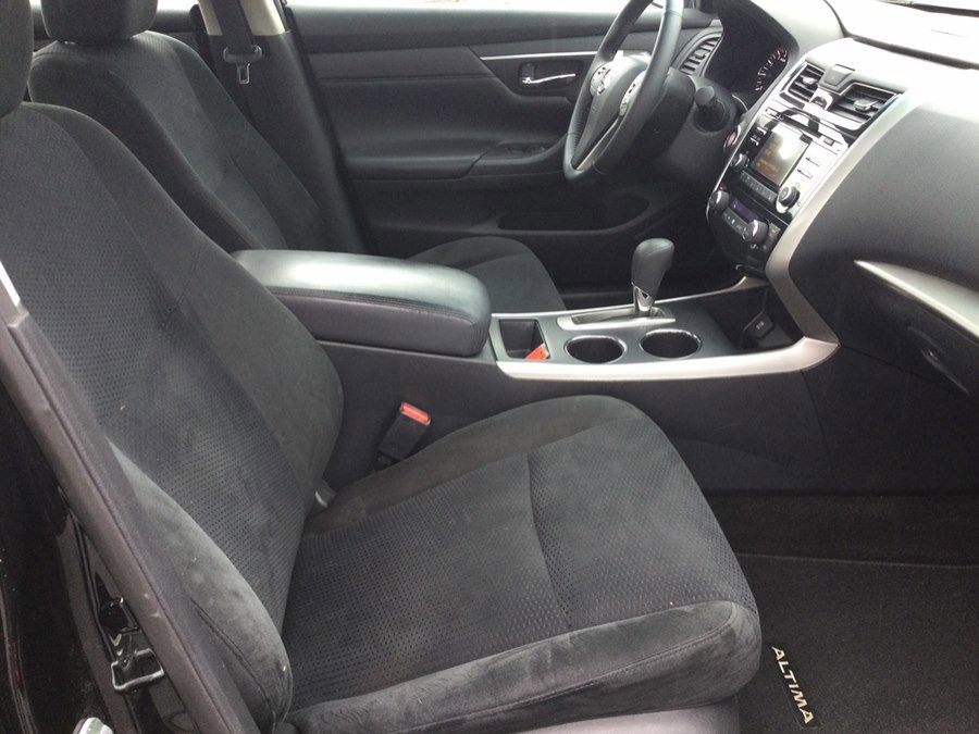 Used 2015 Nissan Altima 2.5 SV w/ Convenience Package FWD image 25