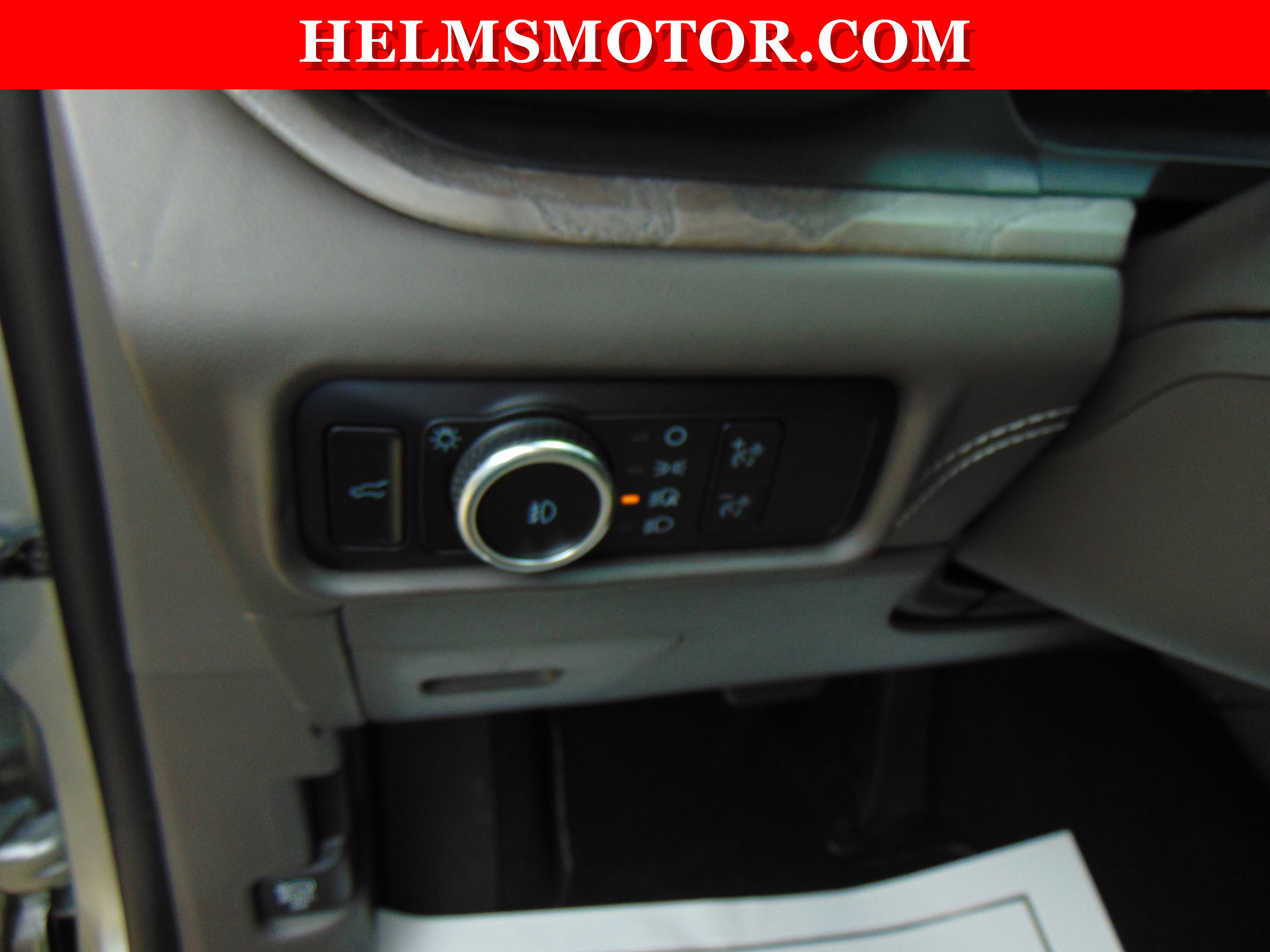 Used 2023 Ford Explorer Platinum w/ Technology Package image 19