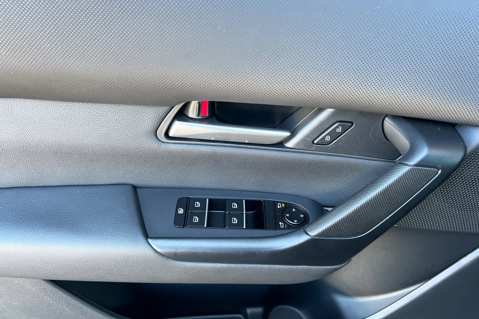 Used 2024 MAZDA CX-50 AWD 2.5 S w/ Cargo Package image 15