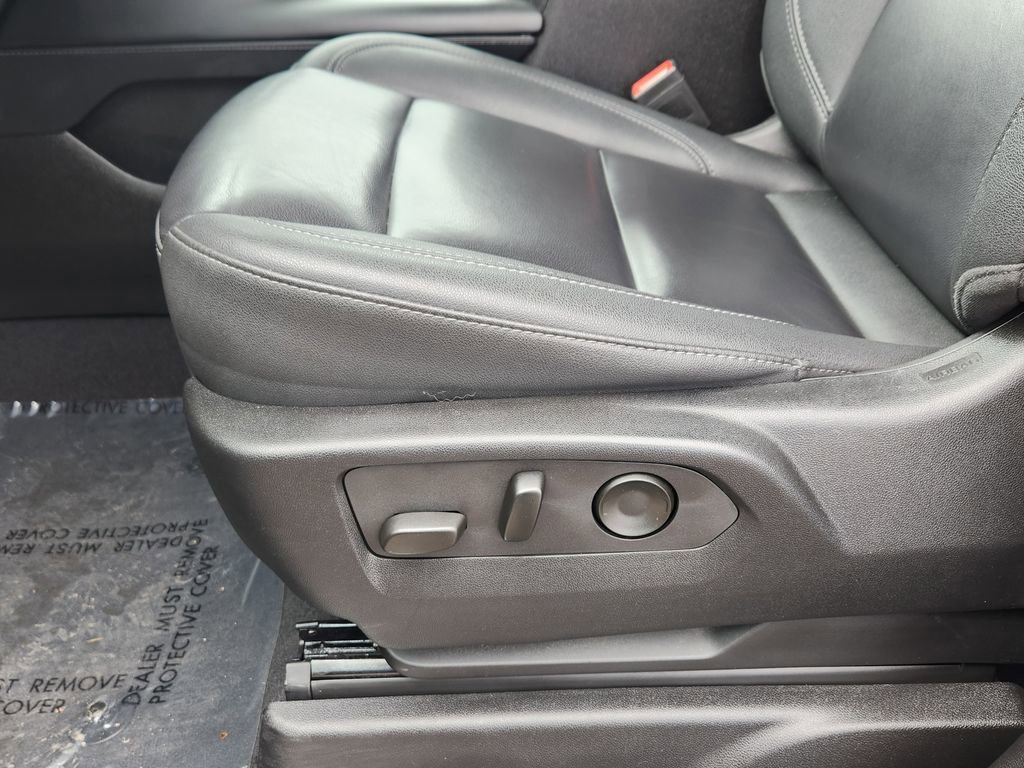 Used 2024 Chevrolet Tahoe LT image 13