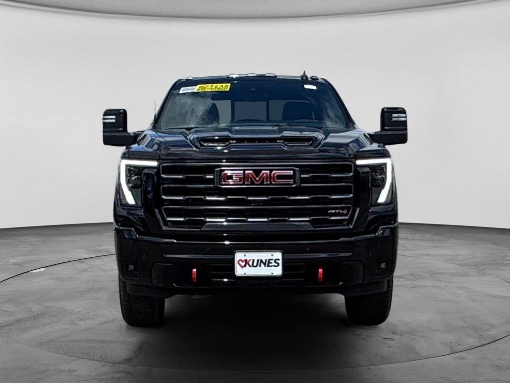 New 2026 GMC Sierra 2500 AT4 w/ Technology Package AWD/4WD image 2