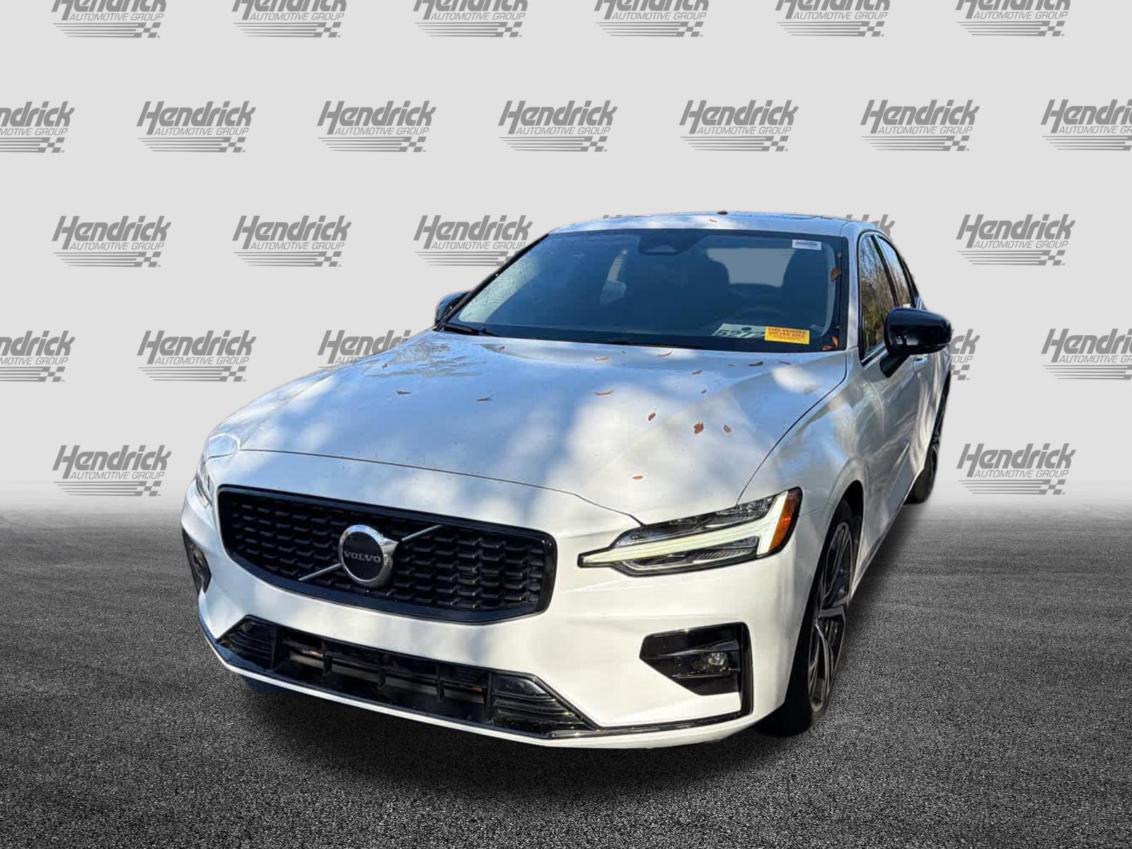 Certified 2024 Volvo S60 B5 Core image 8