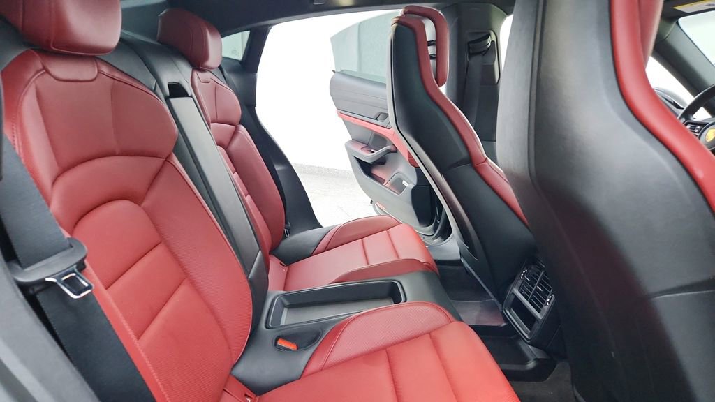 Used 2020 Porsche Taycan 4S w/ Premium Package image 37