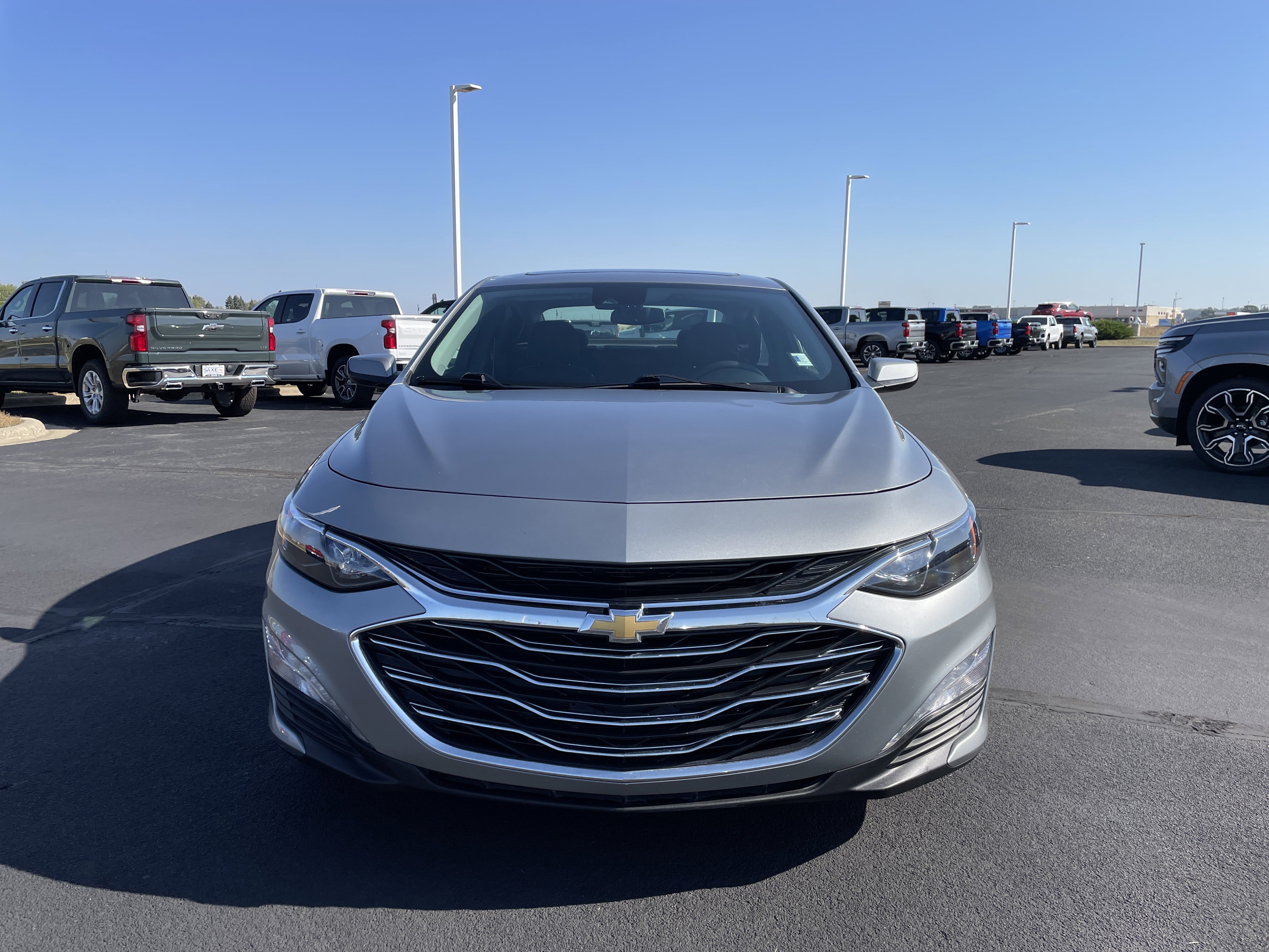 Used 2024 Chevrolet Malibu LT image 8
