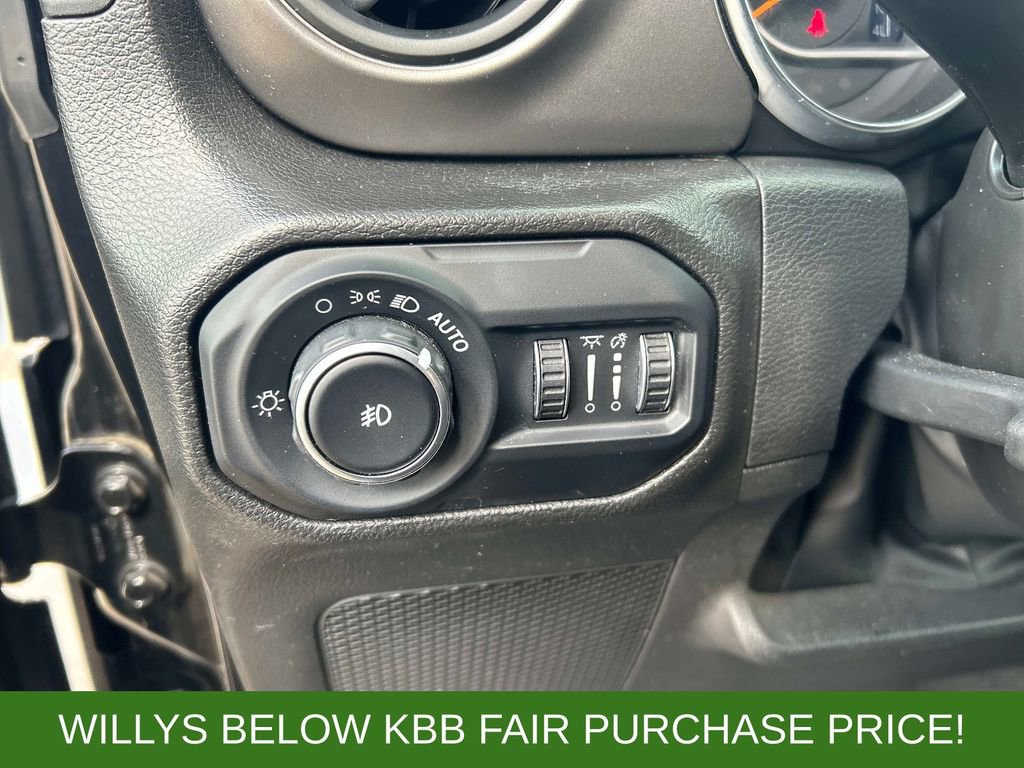 Used 2022 Jeep Wrangler Unlimited Sport image 21