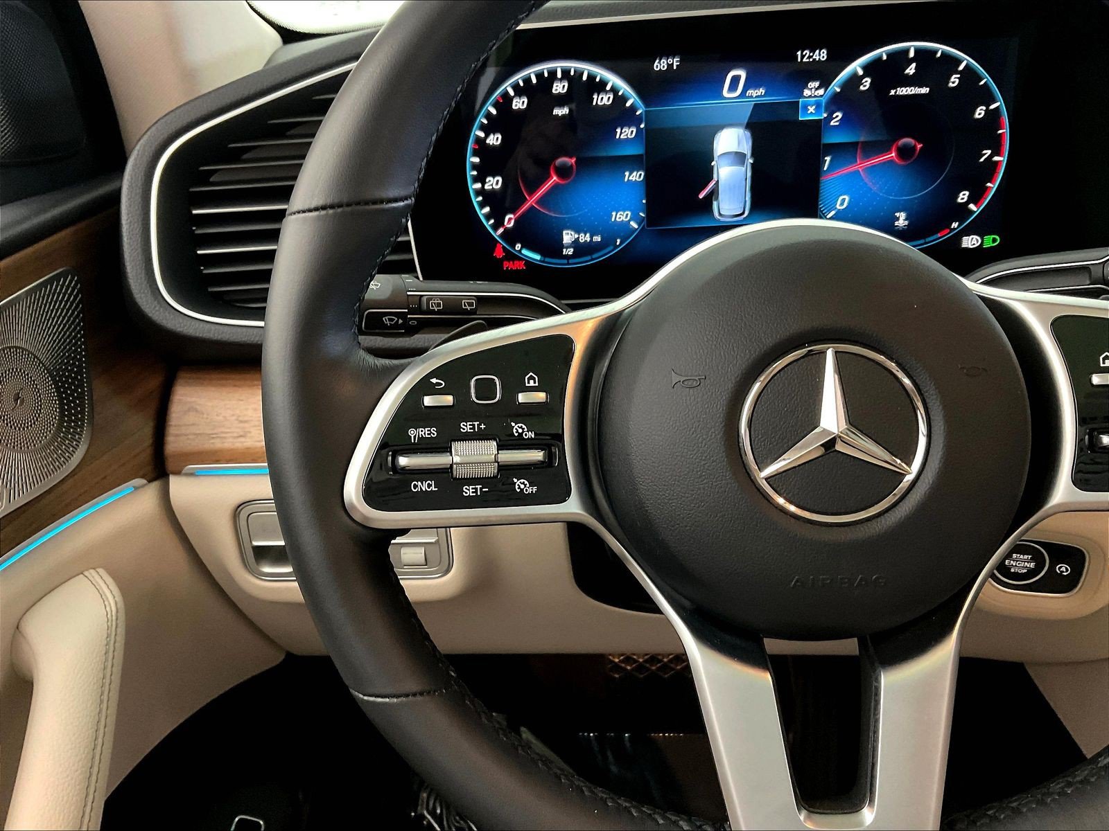 Used 2023 Mercedes-Benz GLE 350 4MATIC image 11