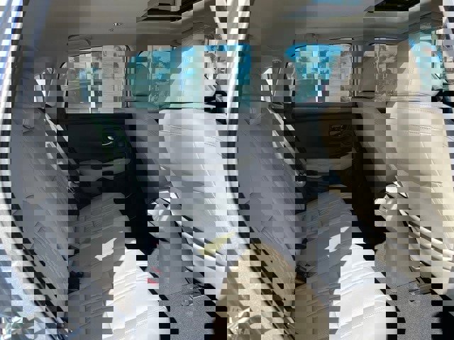 Used 2025 Honda HR-V EX-L image 10