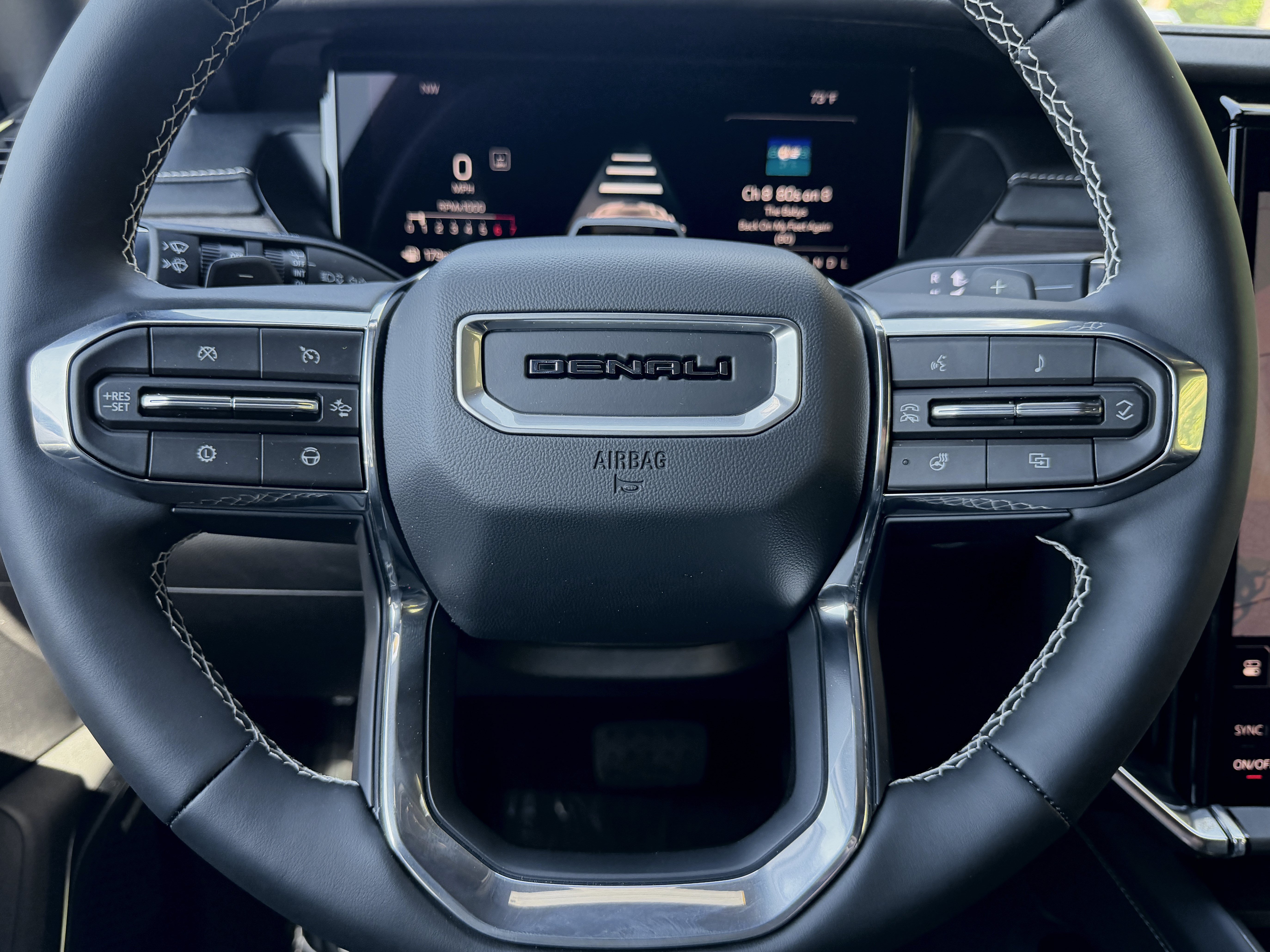 New 2026 GMC Acadia Denali w/ Super Cruise Package FWD image 34
