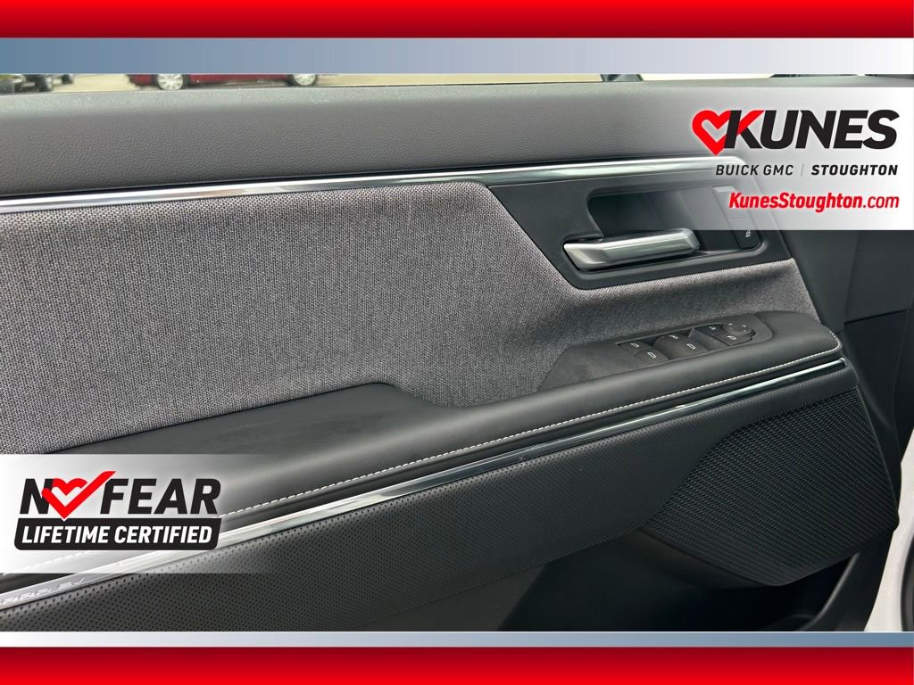 New 2026 GMC Sierra EV Elevation image 21