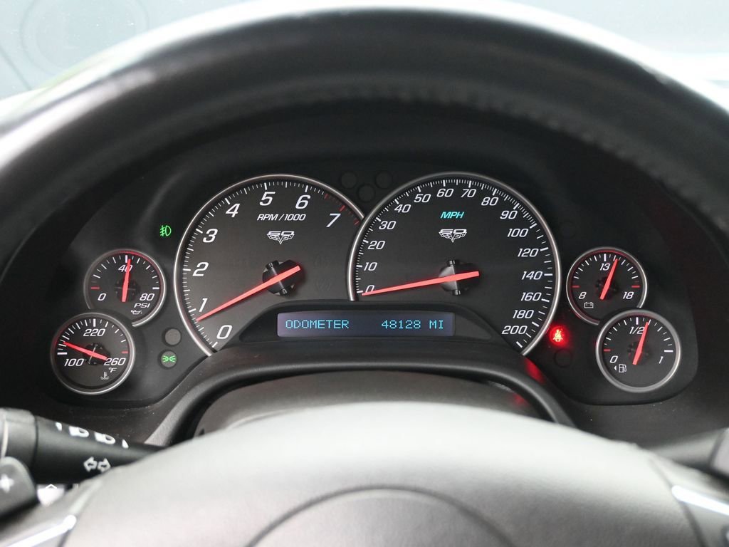 Used 2013 Chevrolet Corvette Grand Sport w/ 3LT Preferred Equipment Group RWD image 12