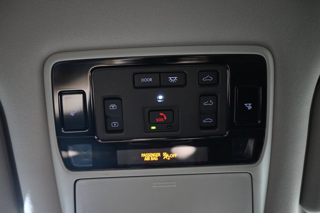 Used 2024 Toyota Grand Highlander AWD image 34